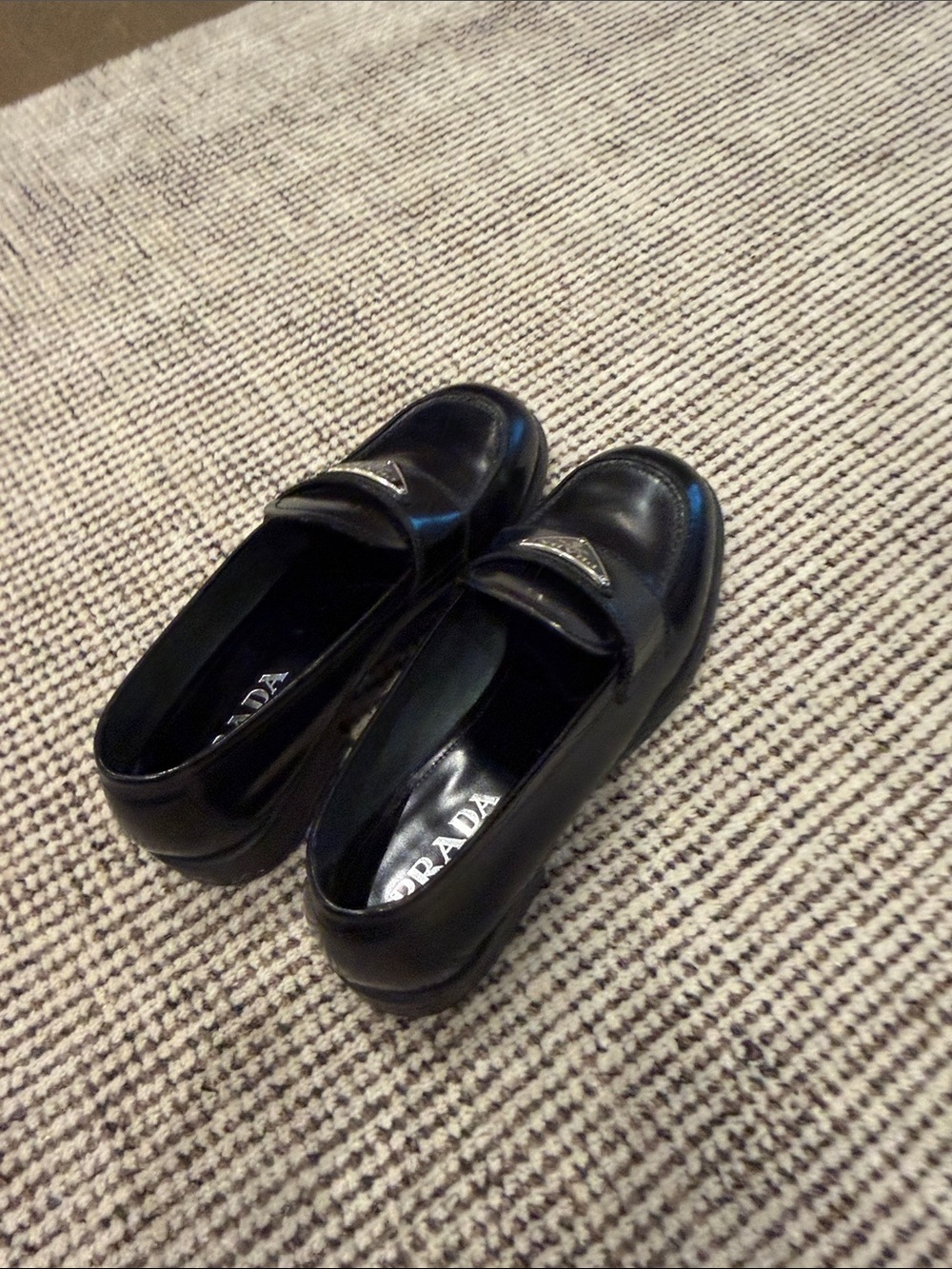 Prada Black Leather Loafers - Picture 5 of 5